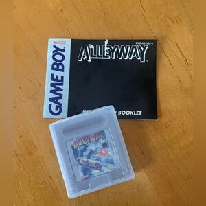 First Gen Nintendo Gameboy Alleyway Game
